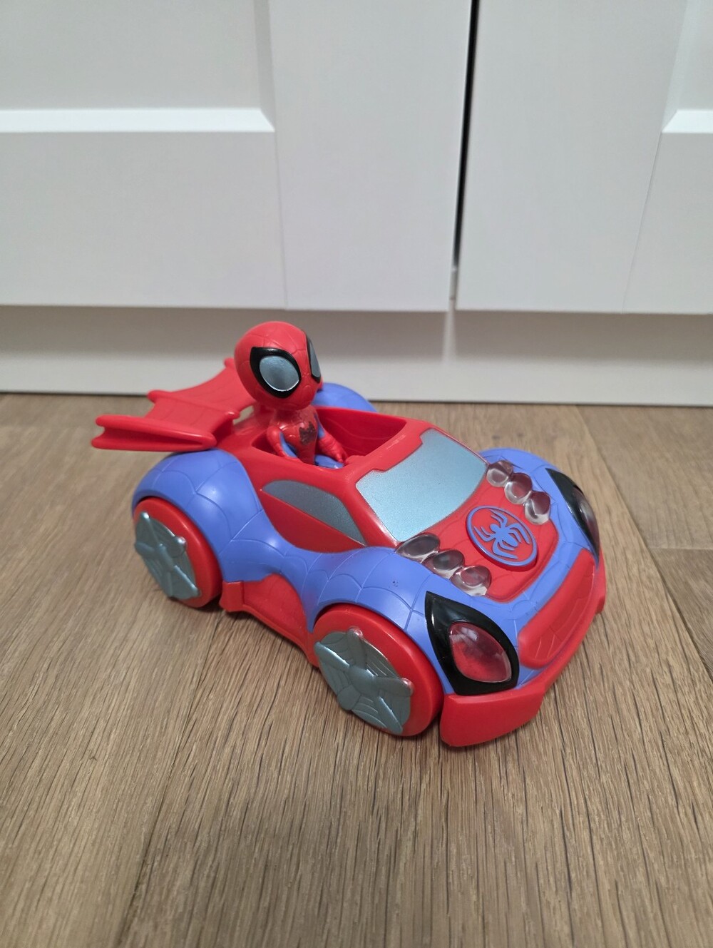Marvel Spidey & His Amazing Friends Glow Tech Vehicle & Action Figure